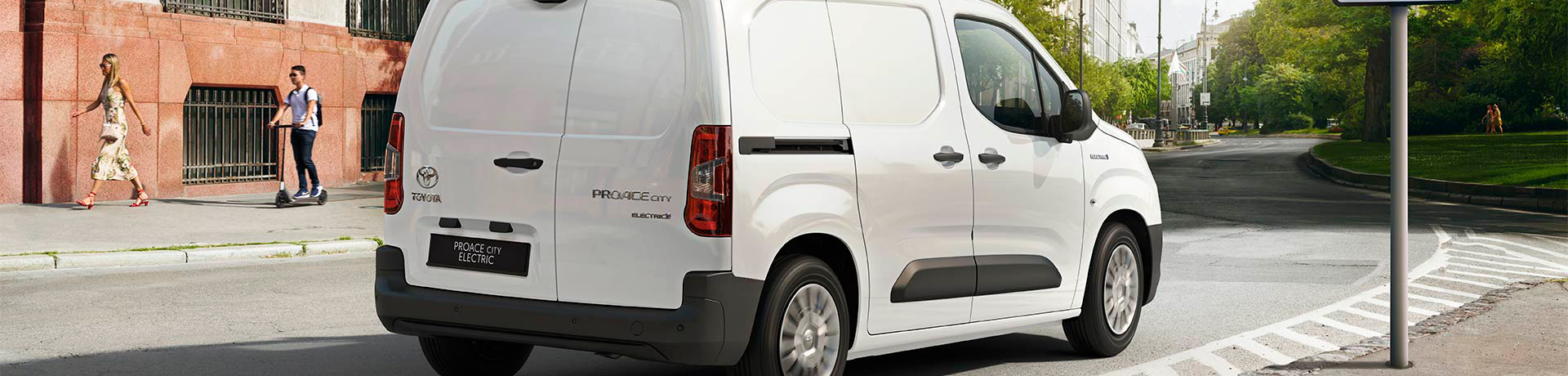 toyota-proace-city-electric-1920x460